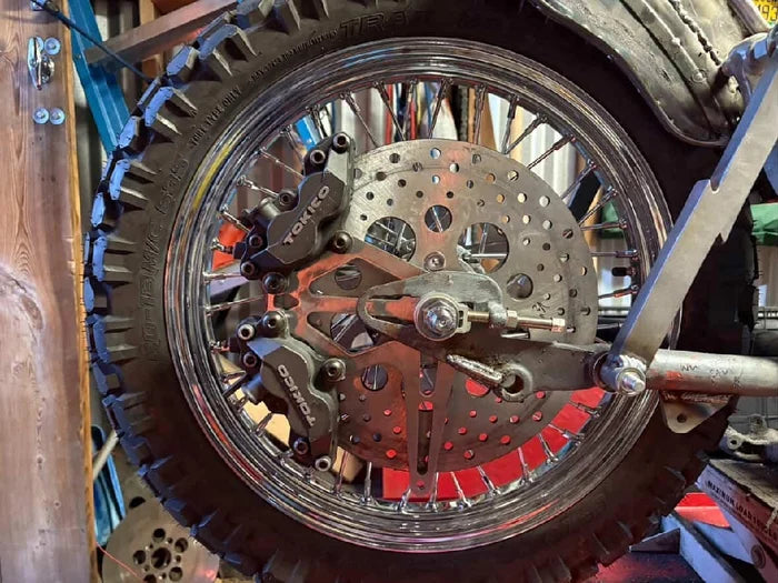 DUAL TOKICO REAR CALIPER MOUNT